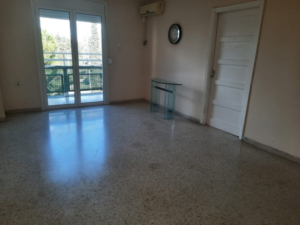 3rd floor apartment at Kaisariani