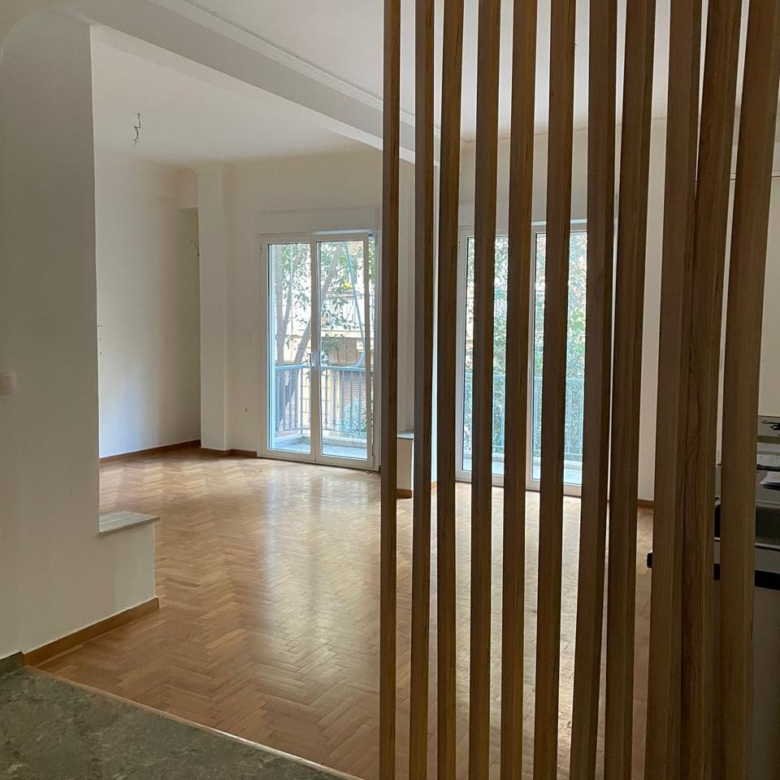 Fully Renovated Apartment in Kipseli