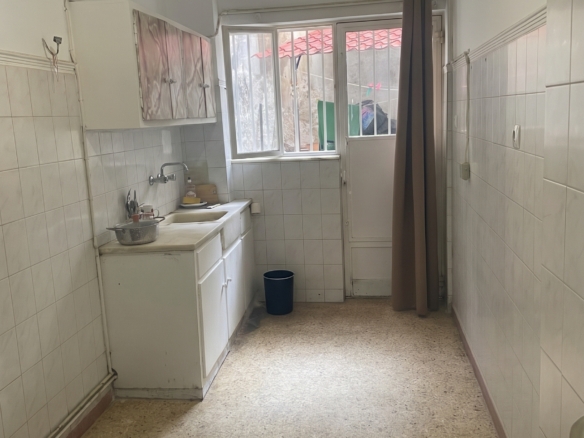38sqm Apartment in Piraeus close to marina Zeas